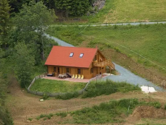 Lovely Apartment in Liebenfels Carinthia near Ski Area - Dış Mekan