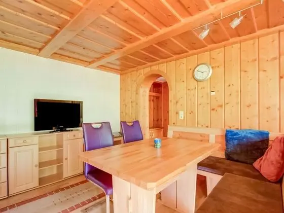 Lovely Apartment on Mountain Slope in Silbertal Austria - Yerinde Yemek