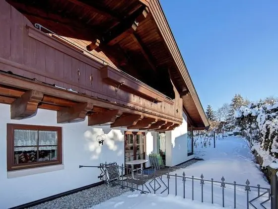 Lovely Apartment in Sankt Johann in Tyrol near Ski Slopes - Dış Mekan