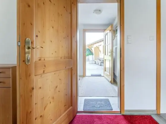 Lovely Apartment in Wildsteig With Furnished Garden and bbq - Lobi