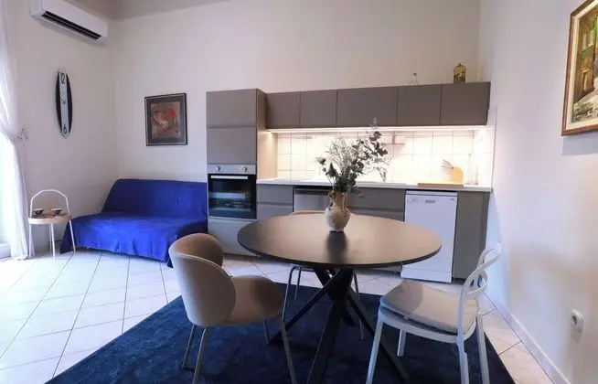 Lovely Apartments Marmont With Balconies in the Heart of Split - Öne Çıkan Resim