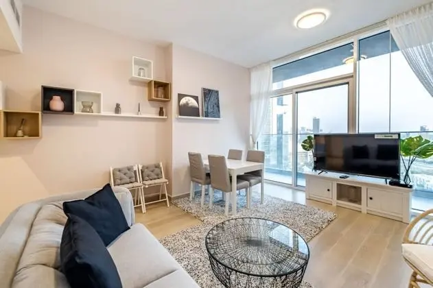 Lovely Brand New Fully Furnished 2 Bedrooms - Öne Çıkan Resim