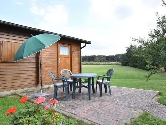 Lovely Bungalow near Sea in Elmenhorst - Yerinde Yemek