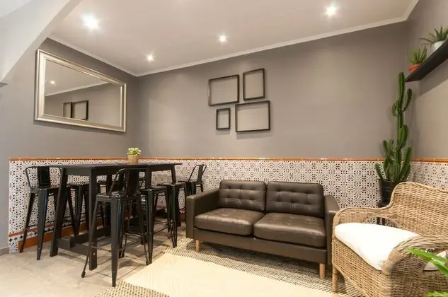 Lovely and Central 4 BR Apartment - Öne Çıkan Resim