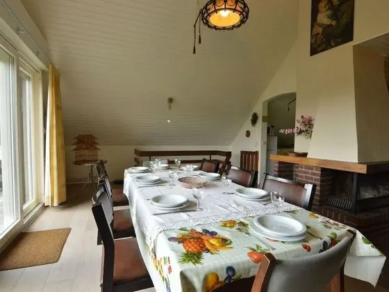 Lovely Detached House in Quiet Area With Very Spacious Garden, Terrace and Wifi - Yerinde Yemek