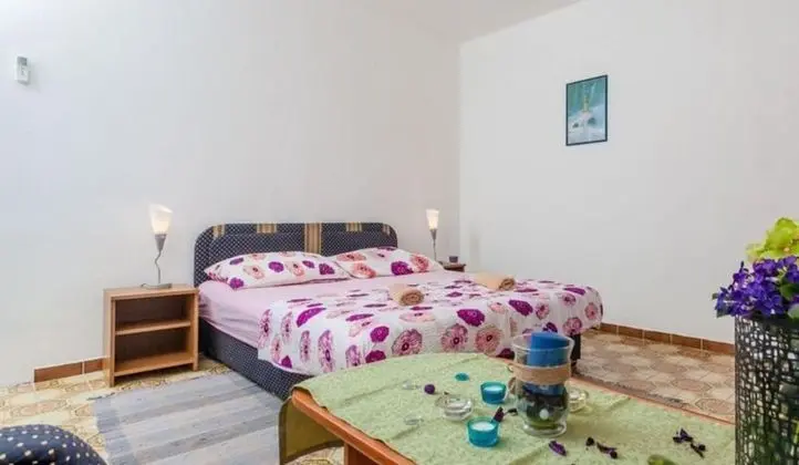 Lovely Double Bed Room With Balcony and Sea View