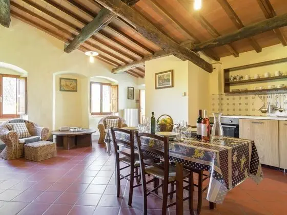Lovely Estate not far From Florence, on a Hill With Olives Trees and Cypresses - Yerinde Yemek