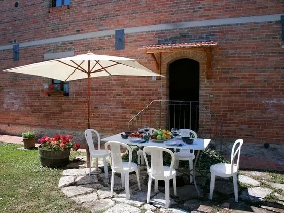 Lovely Farmhouse in Tuscany With Panoramic View - Oda Düzeni
