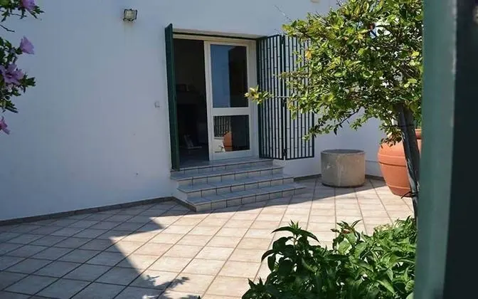 Lovely Holiday Apartment Quadrilocale Con Vista Mare Pt51 With Terrace Sea - İç Mekan