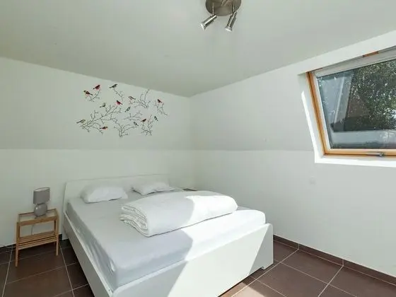 Lovely Holiday Home in Adinkerke With Fenced Garden - Oda
