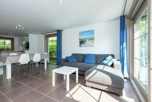 Lovely Holiday Home in Adinkerke With Fenced Garden - Öne Çıkan Resim