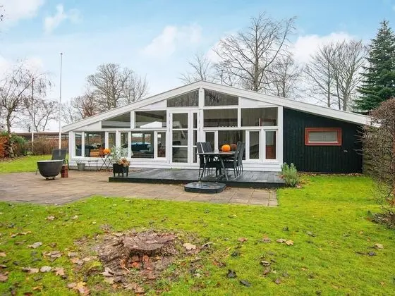 Lovely Holiday Home in Allingabro With Terrace