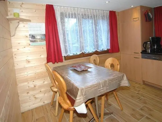 Lovely Holiday Home in Blatten With Private Terrace - Yerinde Yemek