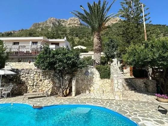 Lovely Holiday Home in Castellammare del Golfo With Pool - Öne Çıkan Resim