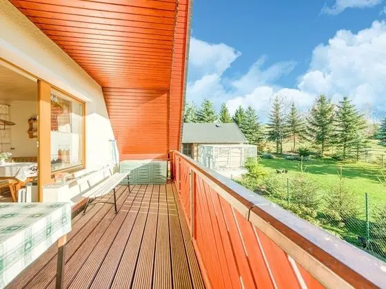 Lovely Holiday Home in Crottendorf With Terrace and Garden - Öne Çıkan Resim