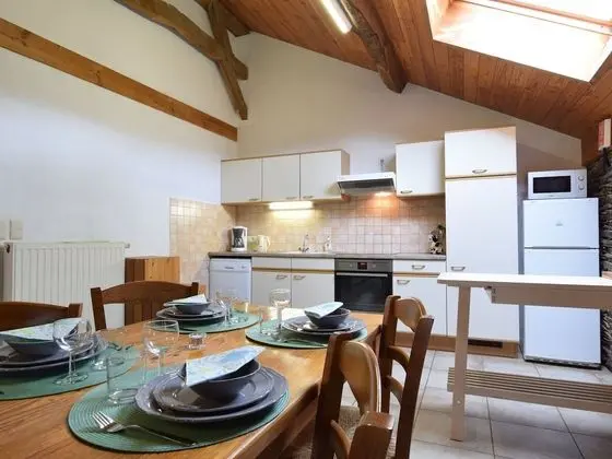 Lovely Holiday Home In Frahan With Terrace - Mutfak