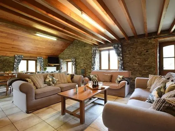 Lovely Holiday Home In Frahan With Terrace - Öne Çıkan Resim
