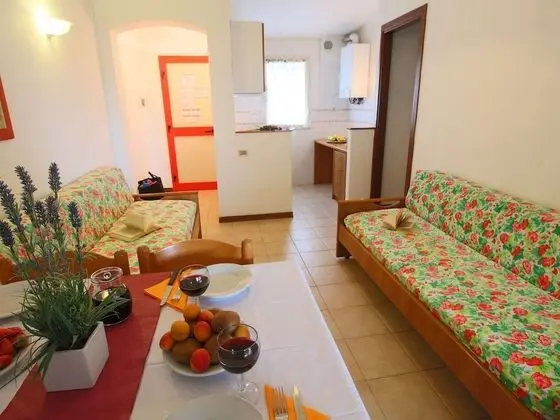 Lovely Holiday Home in Giannella near Beach - Oda Düzeni