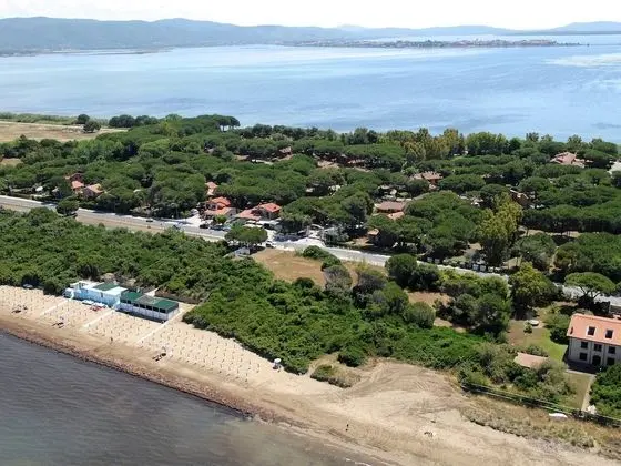 Lovely Holiday Home in Giannella Nera Sea - Dış Mekan