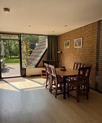Lovely Holiday Home in Limburg Amid Lush Forest - Yerinde Yemek
