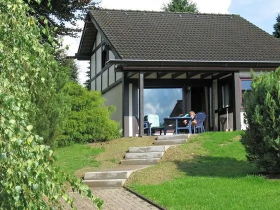 Lovely Holiday Home in Meschede-hennesee With Garden - Lobi