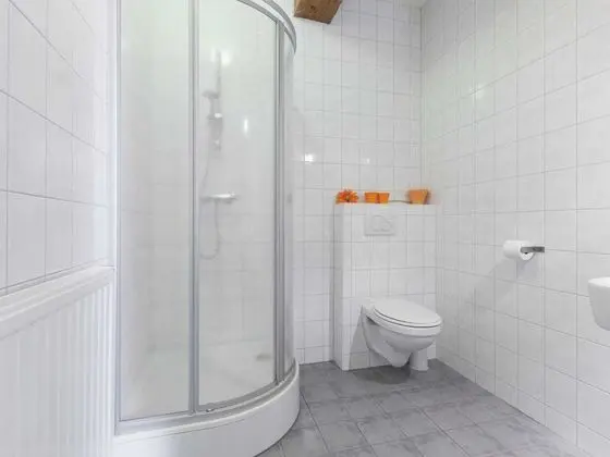 Lovely Holiday Home in Quiet Surroundings of Kamperland - Oda