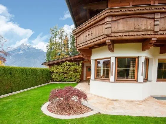 Lovely Holiday Home in Reith im Alpbachtal With Garden - Dış Mekan