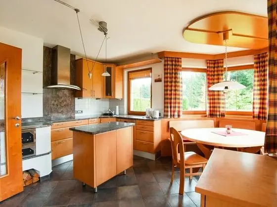 Lovely Holiday Home in Reith im Alpbachtal With Garden - Mutfak