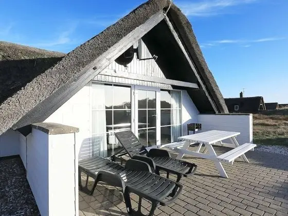 Lovely Holiday Home in Ringkøbing With Whirlpool
