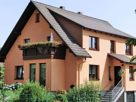 Lovely Holiday Home in the Thüringer Forest With Balcony, Deckchairs and Barbecue Area - Öne Çıkan Resim