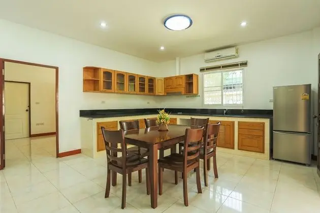 Lovely House With Access to Large Swimming Pool and Near Chalong Pier - İç Mekan