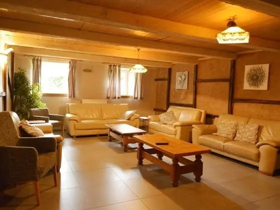 Lovely House With Much Luxury and Comfort - Oda Düzeni