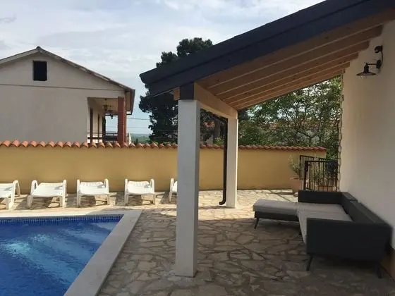 Lovely Villa in Kaštelir Croatia With Private Pool