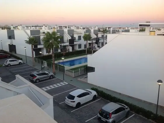 Lovely New Apartment With all Facilities