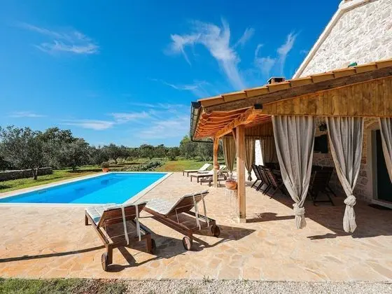 Lovely Villa in Posedarje With Private Pool