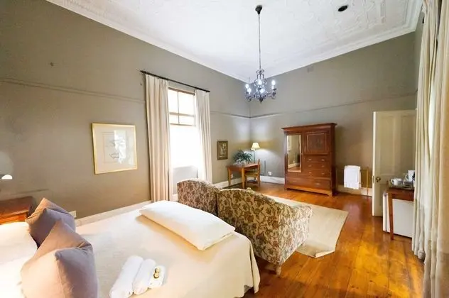 Lovely Spacious Room With Breakfast on one of our top Picks in Pretoria - Oda
