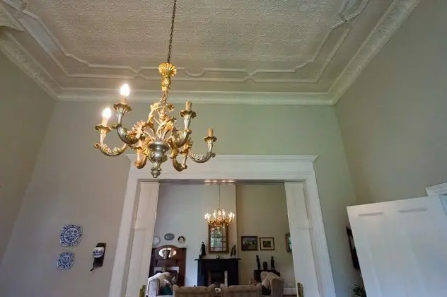 Lovely Spacious Room With Breakfast on one of our top Picks in Pretoria - Spa