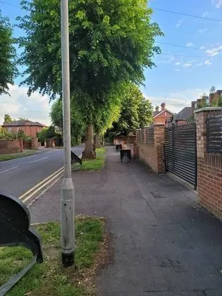 Lovely Studio Flat in Town Centre Reading - Dış Mekan