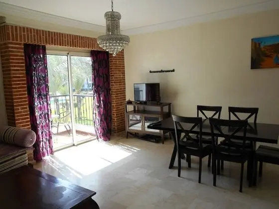 Lovely two Bedroom Apartment Ref T24302 - Lobi