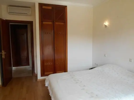Lovely two Bedroom Apartment Ref T24302 - Oda