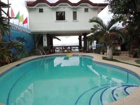 Love's Beach and Dive Resort