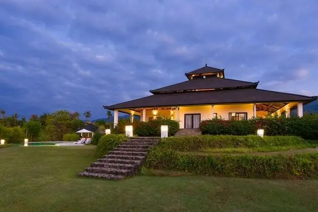 Lovina Residence