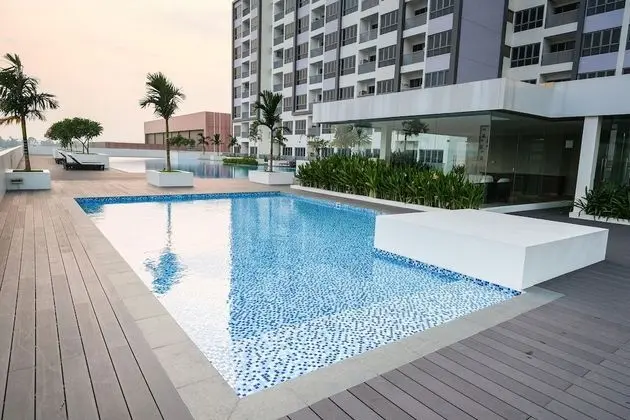 Lovina Residences at Harbour Bay - Havuz