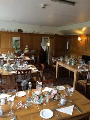 Low Wood Hall Hotel - Yerinde Yemek