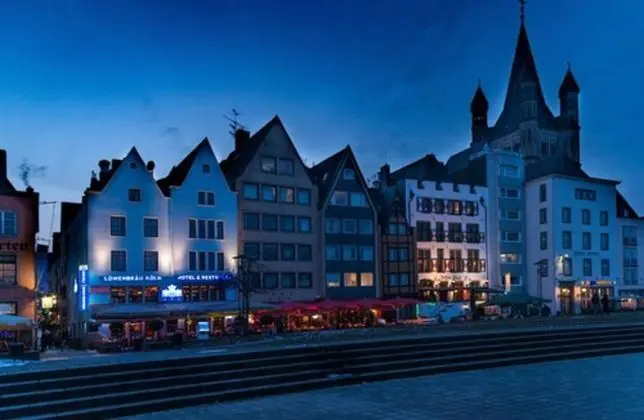 Löwenbräu Köln Hotel & Restaurant - Dış Mekan