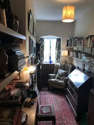 Lower Buckton Country House - Sleeps 12 - Oda