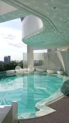 Lower Penthouse Unit in Acqua Residences - Havuz
