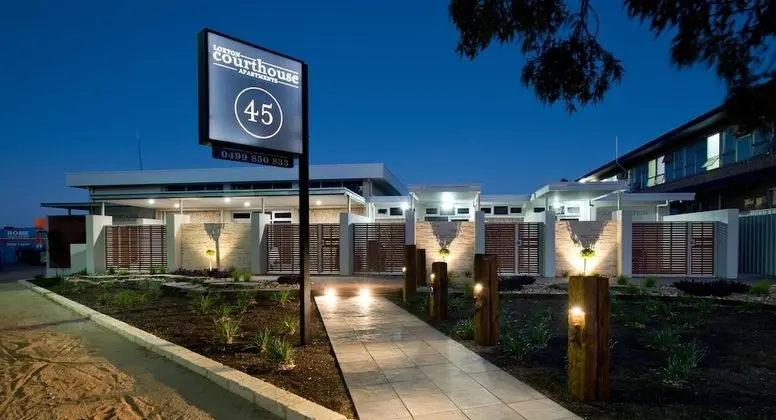 Loxton Courthouse Apartments - Dış Mekan