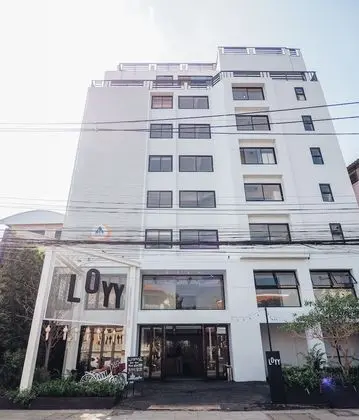 Loyy Hotel - Hostel