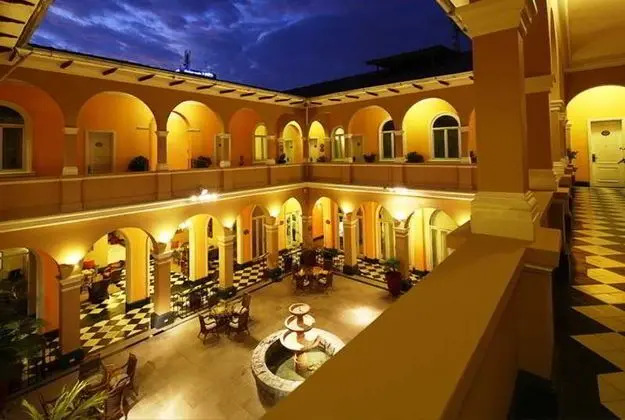 Lp Los Portales Piura